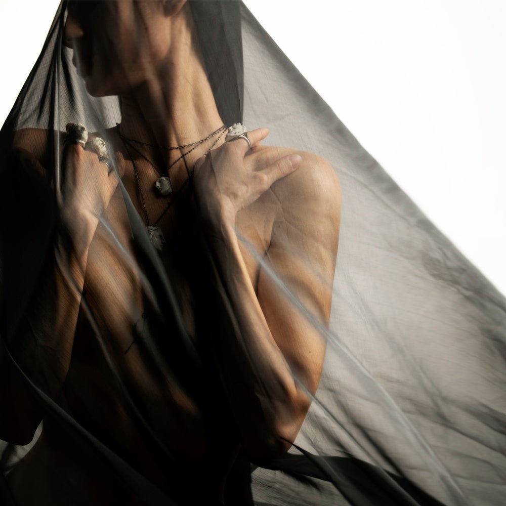 ACHILLES PENDANT - Macabre Gadgets Store