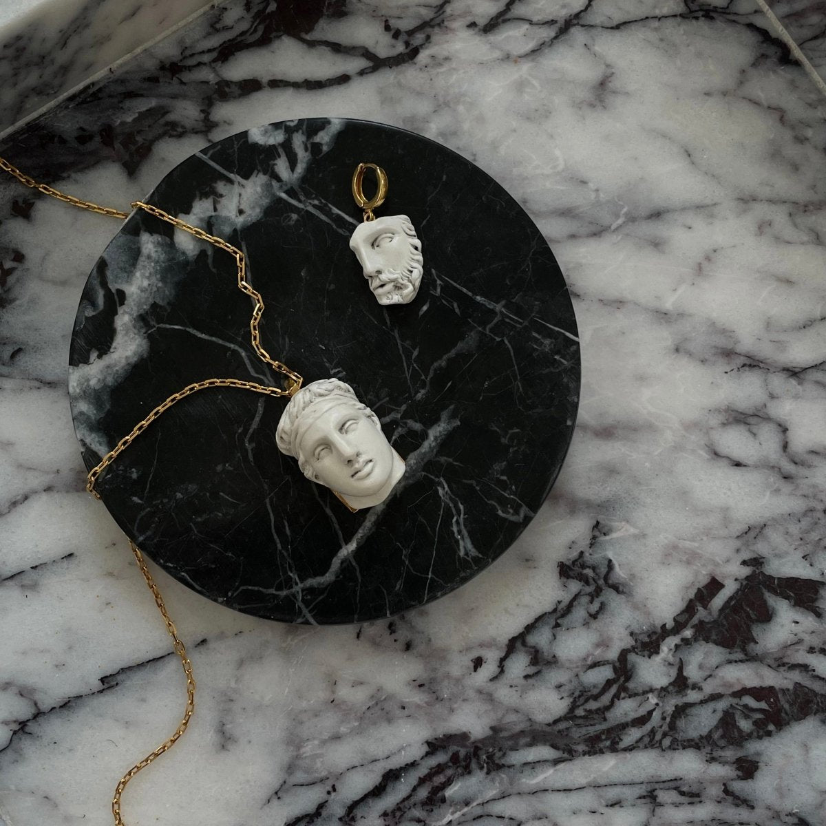 DIADUMENOS PENDANT - Macabre Gadgets Store