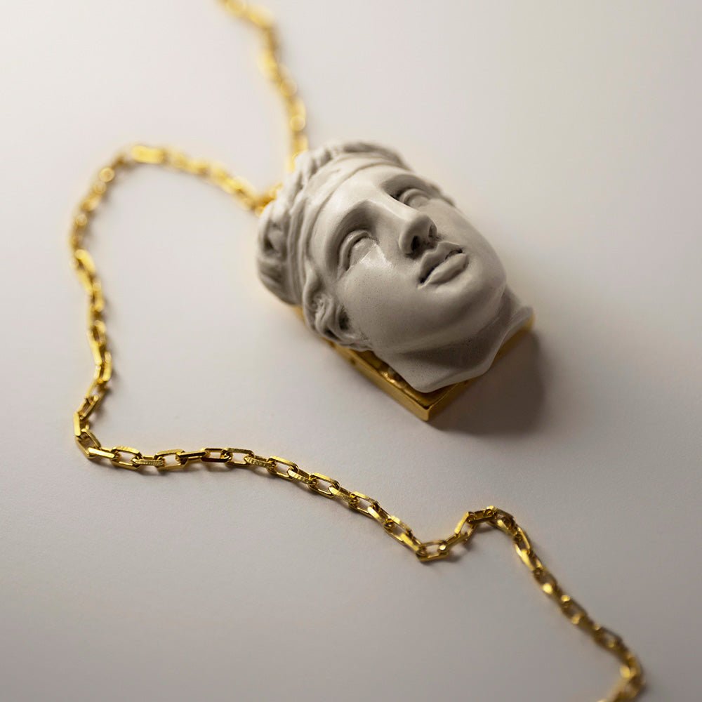 DIADUMENOS PENDANT - Macabre Gadgets Store