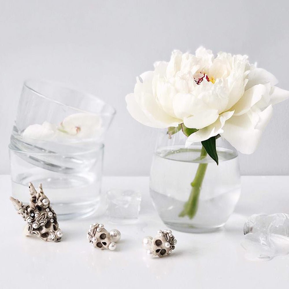 TRIDACNA EARRINGS - Macabre Gadgets Store