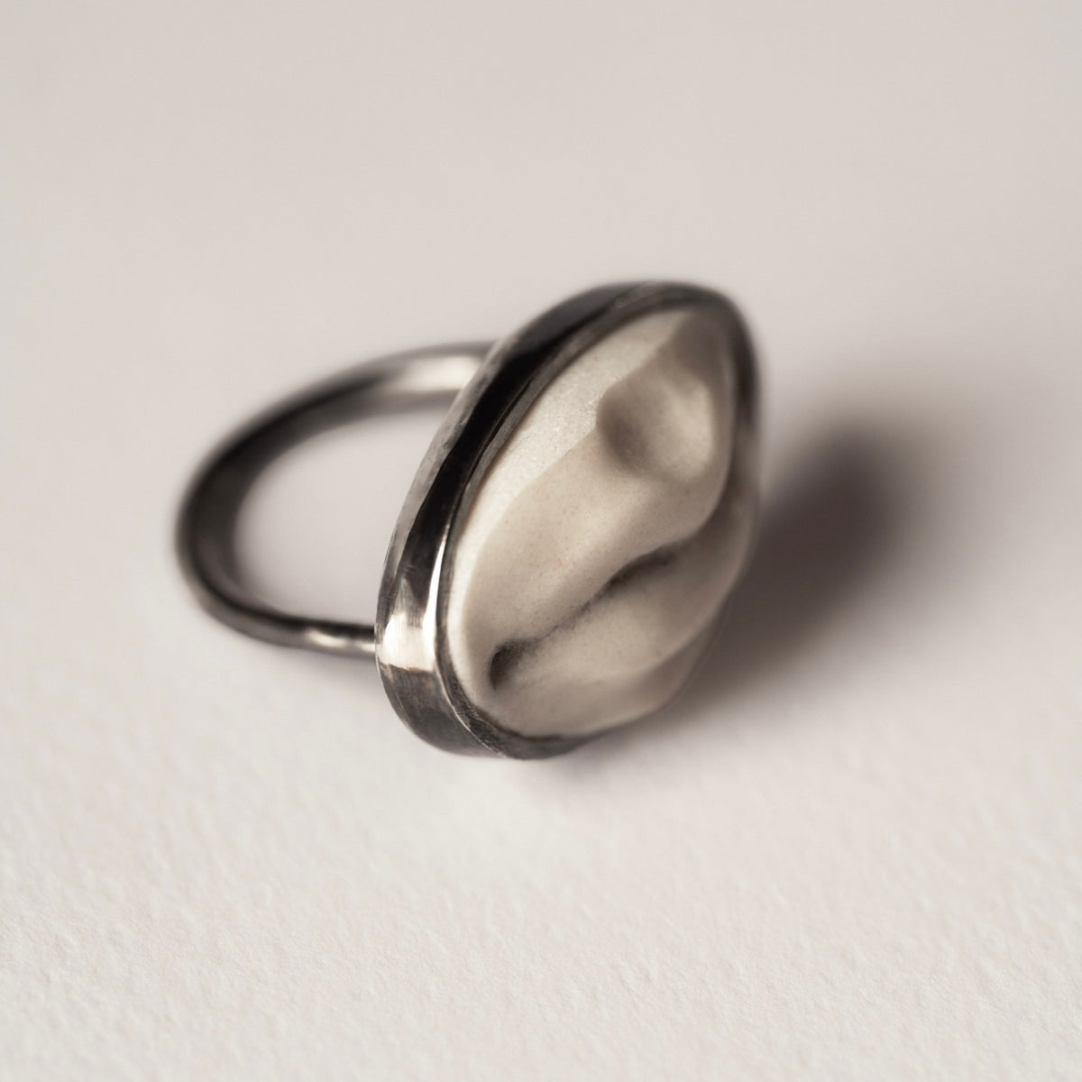 Marble Lips ring