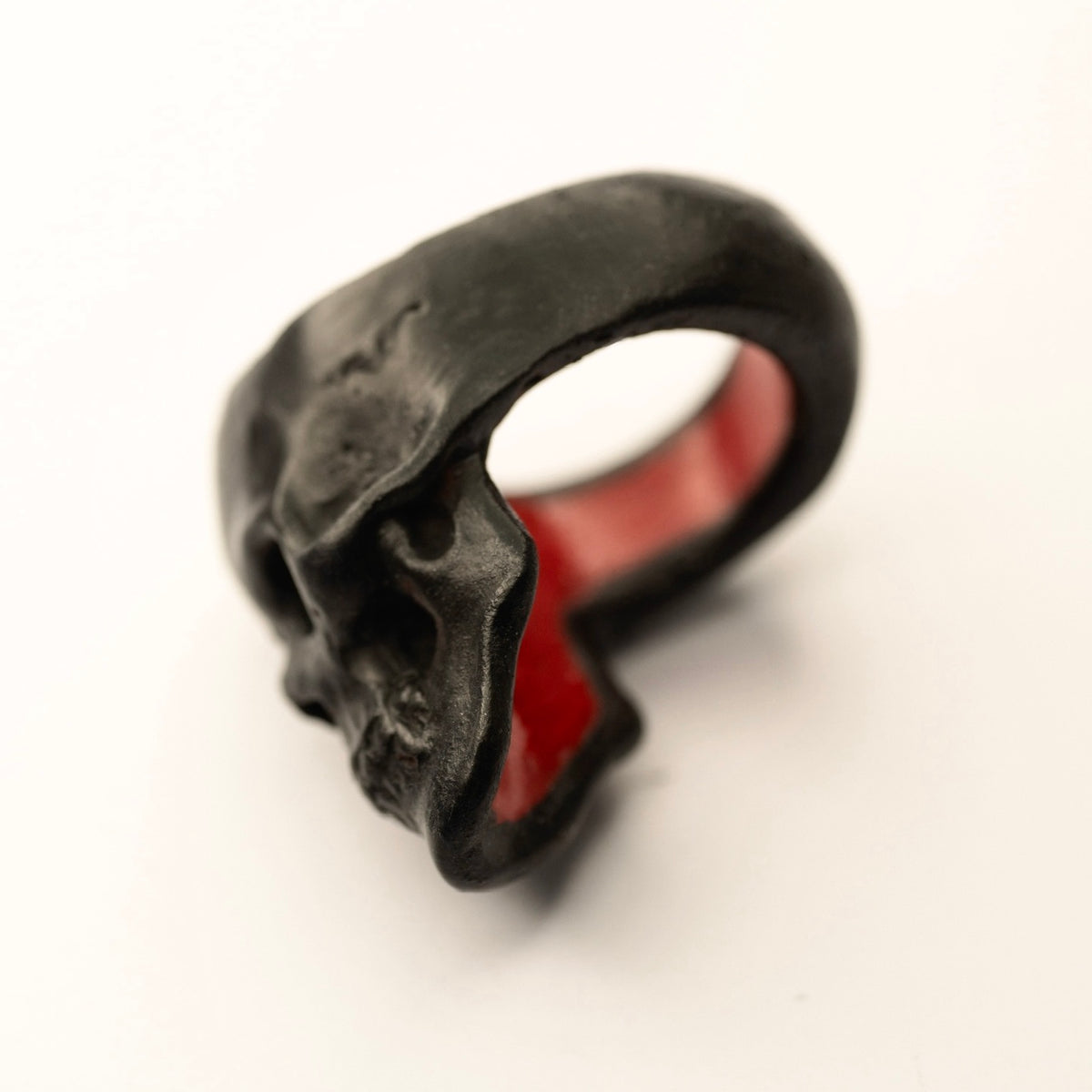 Lacquer Skull ring
