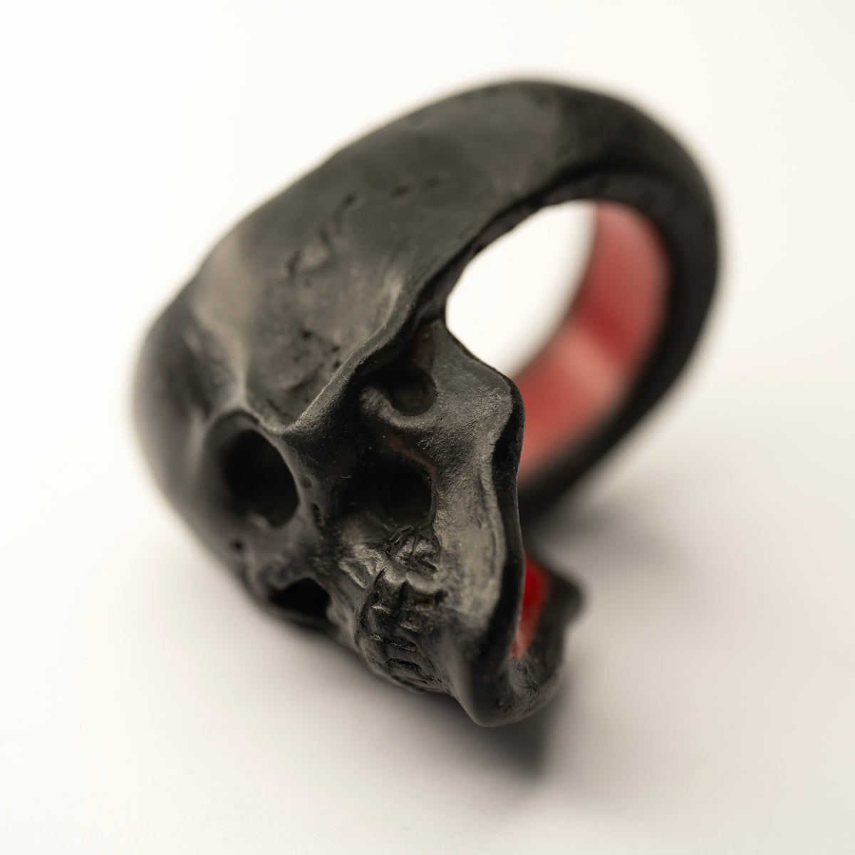 Lacquer Skull ring