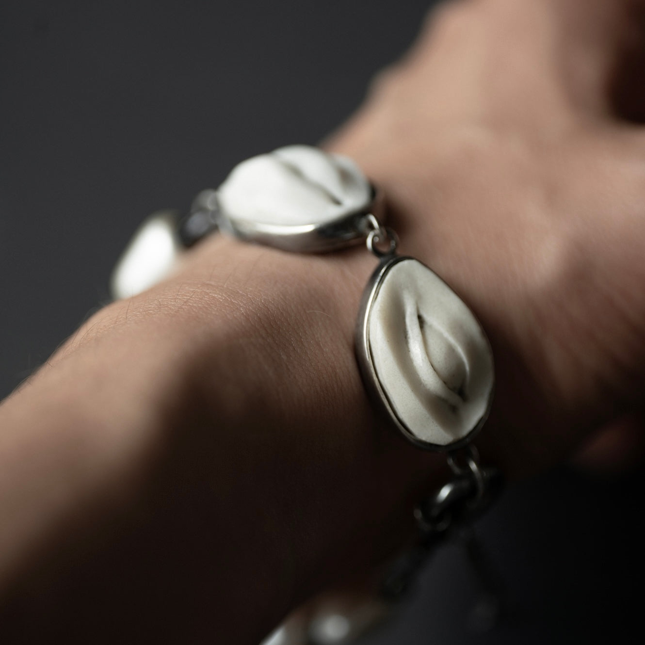 Marble Fragments Pearl bracelet
