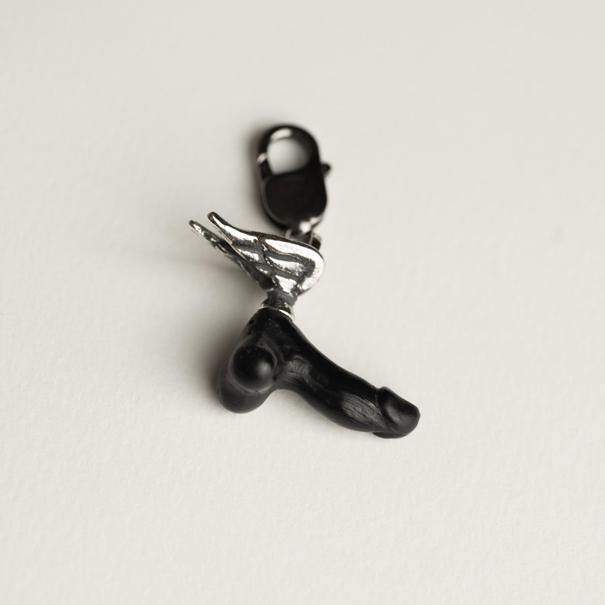 Fascinus charm