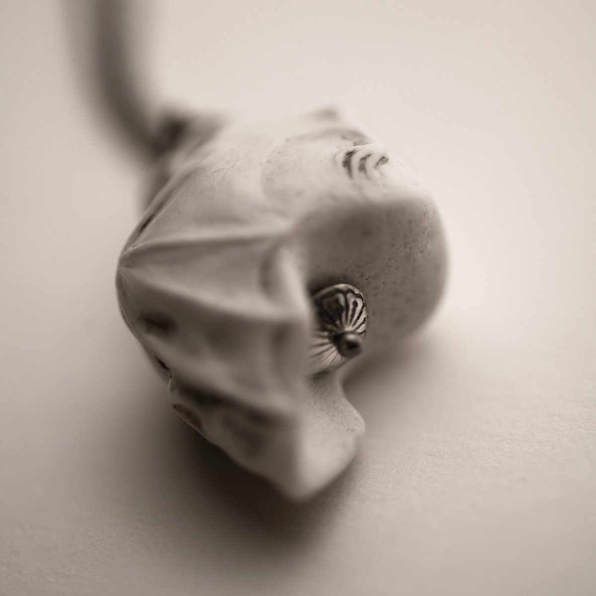 Bat pendant - Macabre Gadgets