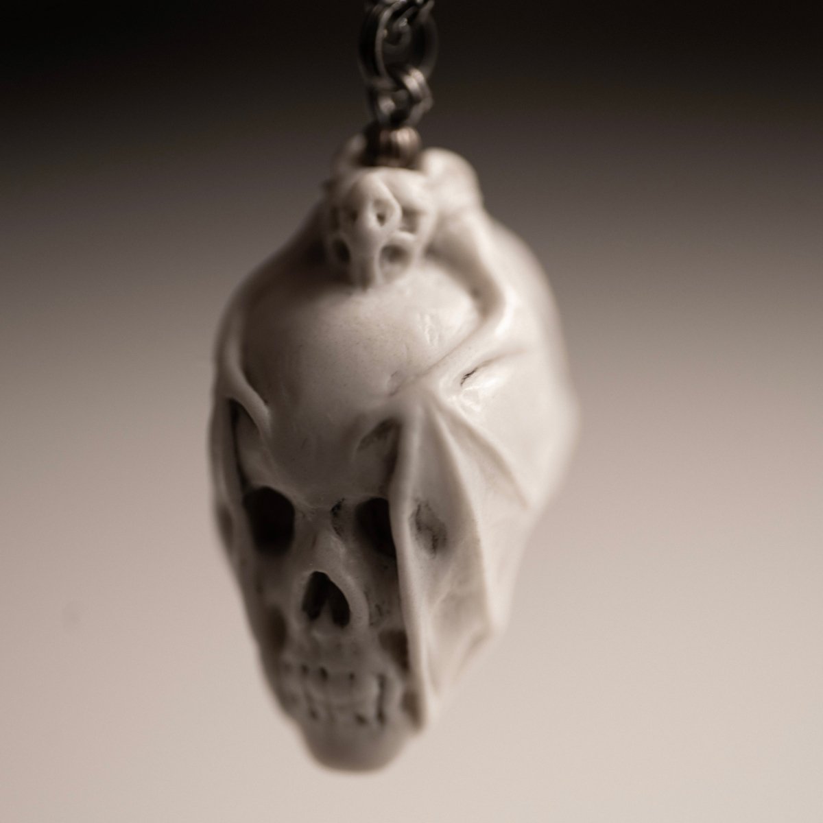 Bat pendant - Macabre Gadgets