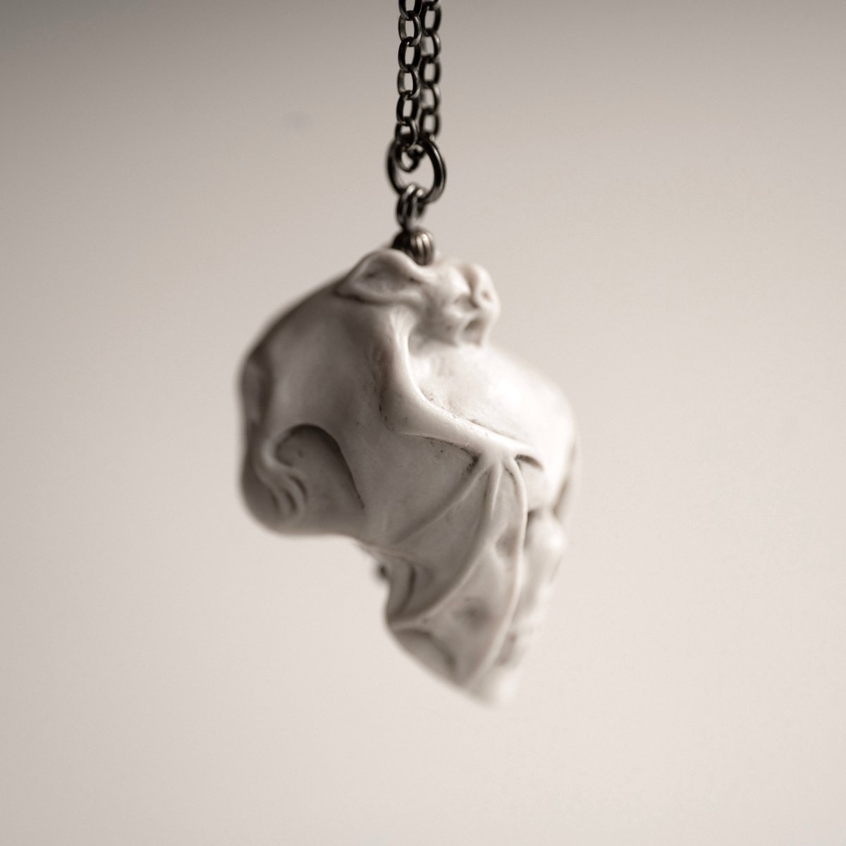 Bat pendant - Macabre Gadgets