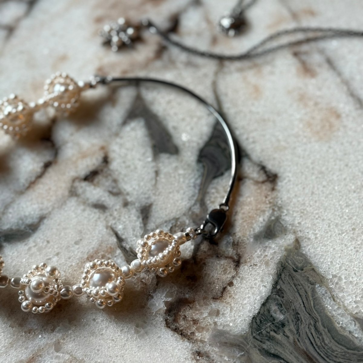 Clouds necklace - Macabre Gadgets