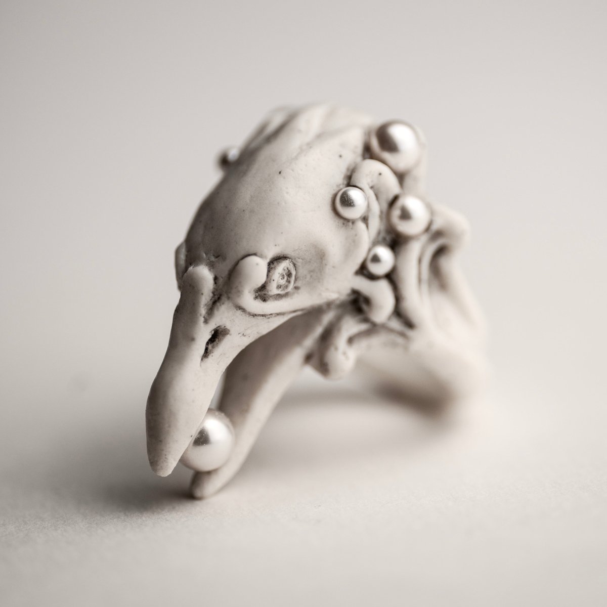 Corvus ring - Macabre Gadgets