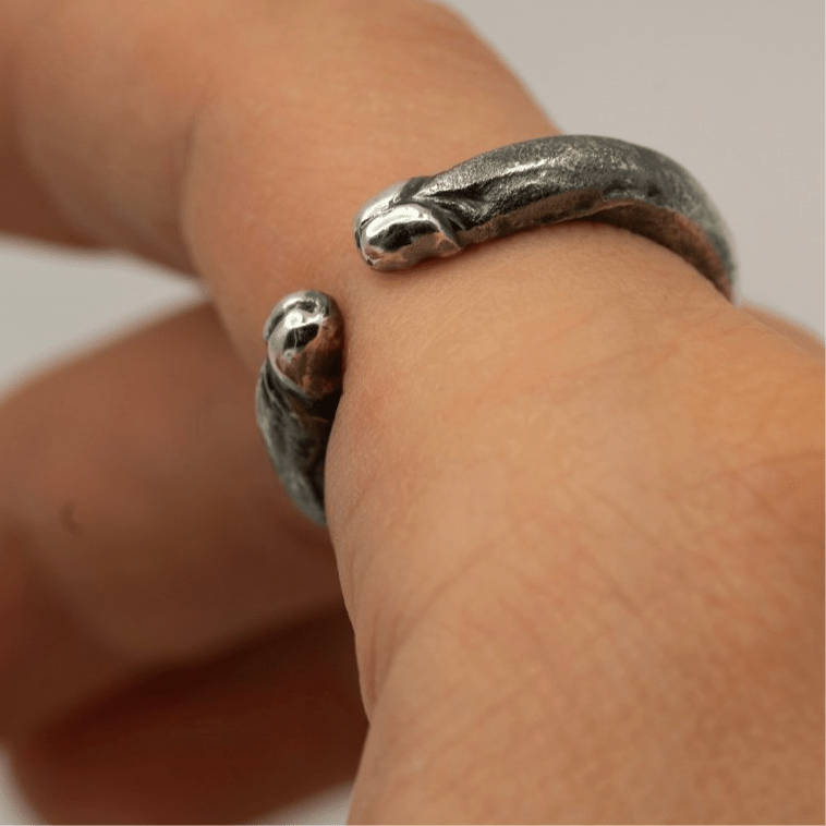 Janus ring - Macabre Gadgets
