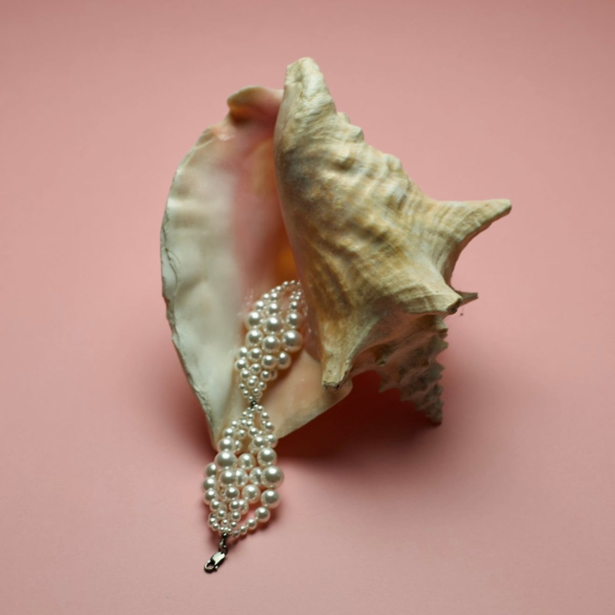 Multi - strand Pearl bracelet - Macabre Gadgets