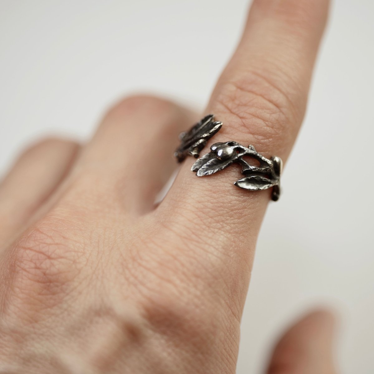Olive Branch ring - Macabre Gadgets