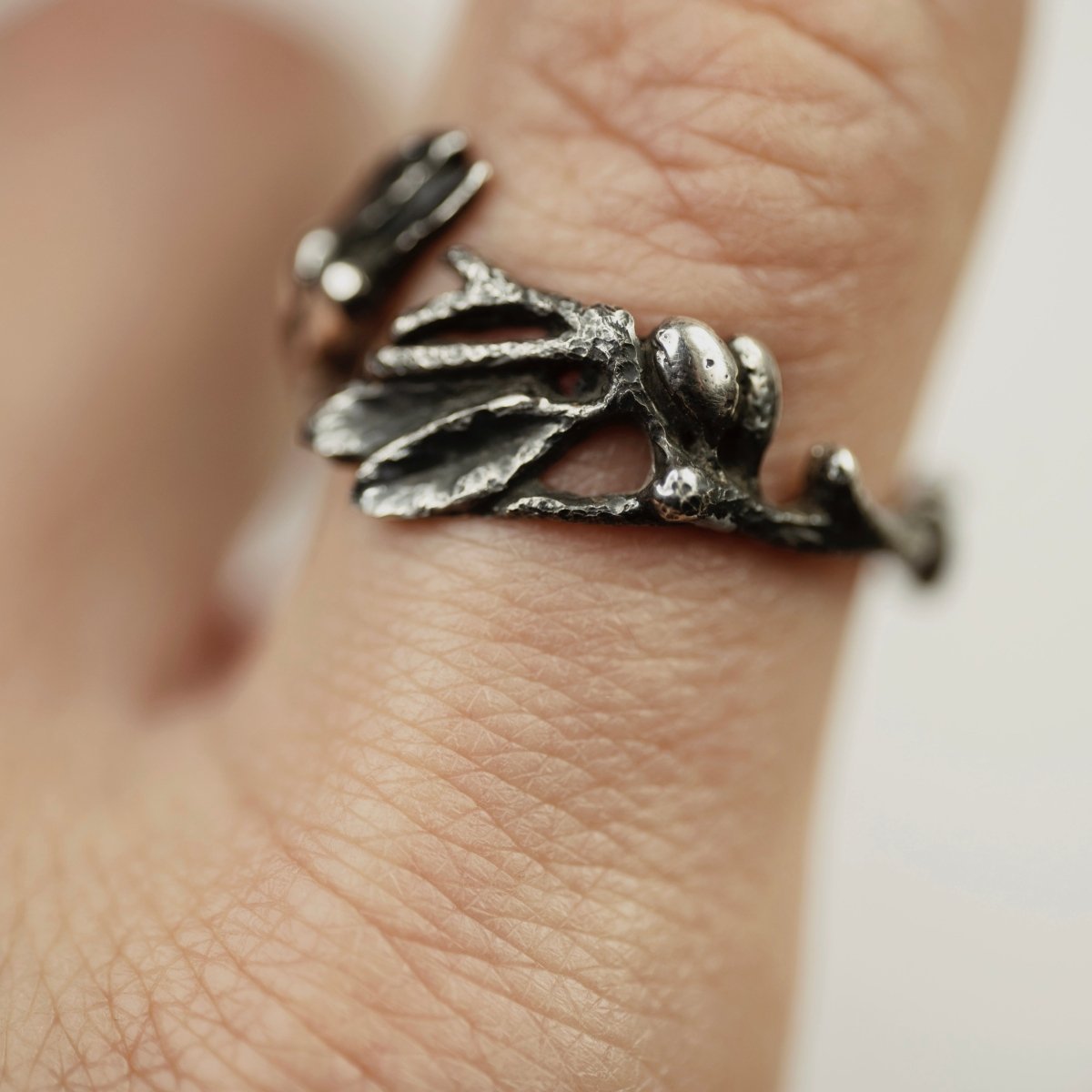 Olive Branch ring - Macabre Gadgets