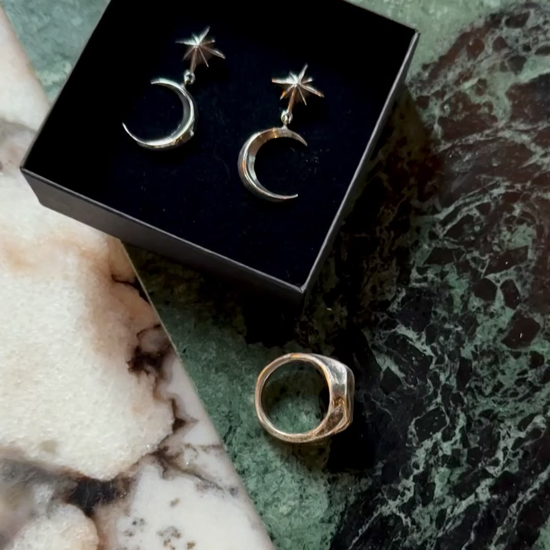 Dusk earring