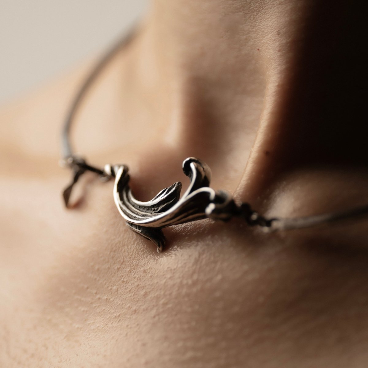 Rocaille necklace - Macabre Gadgets