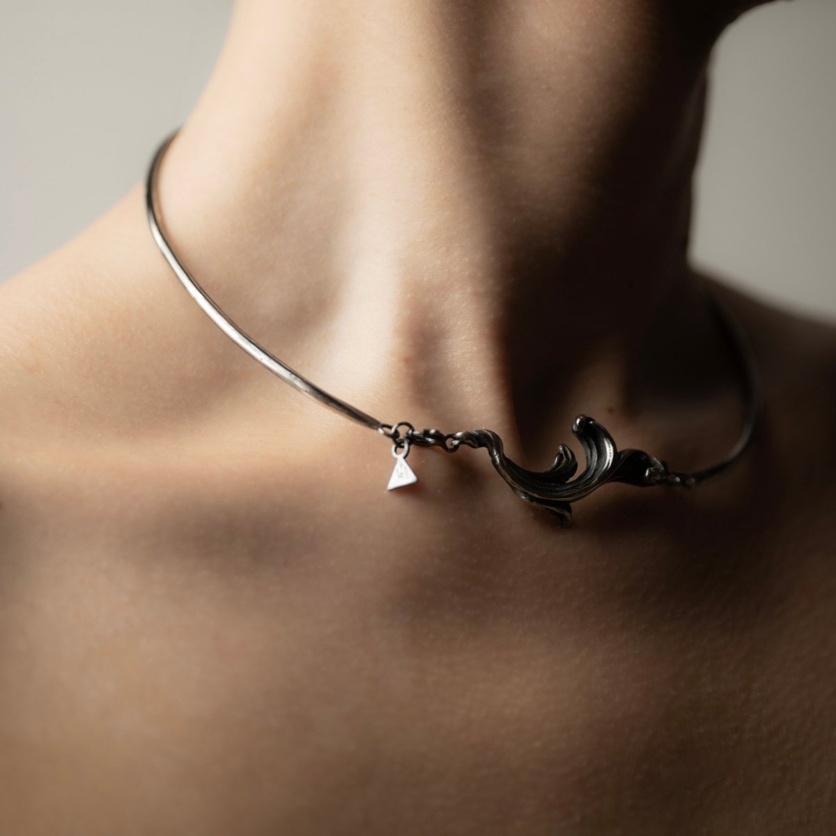 Rocaille necklace - Macabre Gadgets
