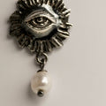 Sirius pearl earring by Macabre Gadgets, front view, close up of the eye relief