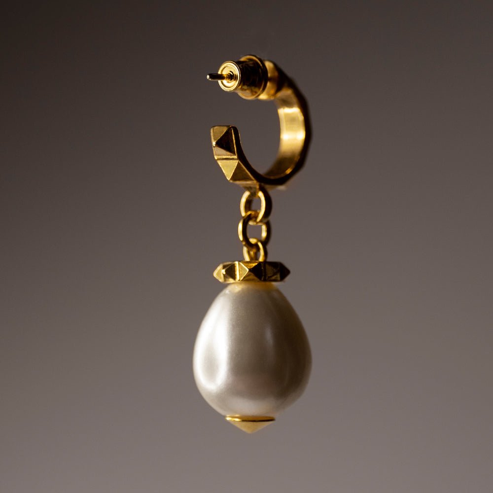 AEON EARRING - Macabre Gadgets Store