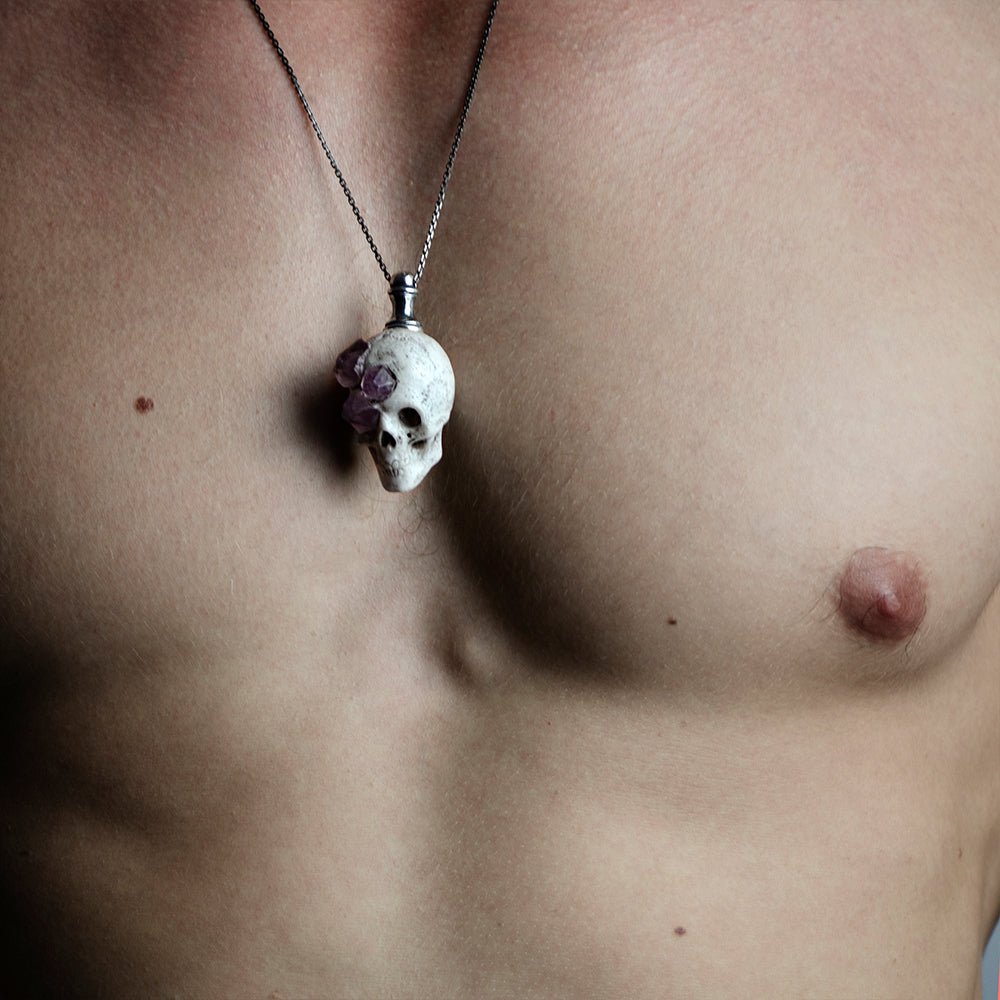 AMETHYST GROWTH PENDANT - Macabre Gadgets Store