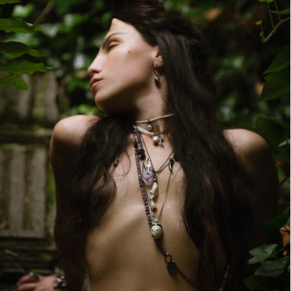 ANTLER CHOKER - Macabre Gadgets Store