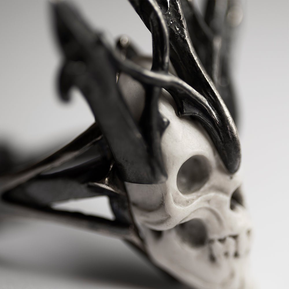 ARCHE CROWN RING - Macabre Gadgets Store