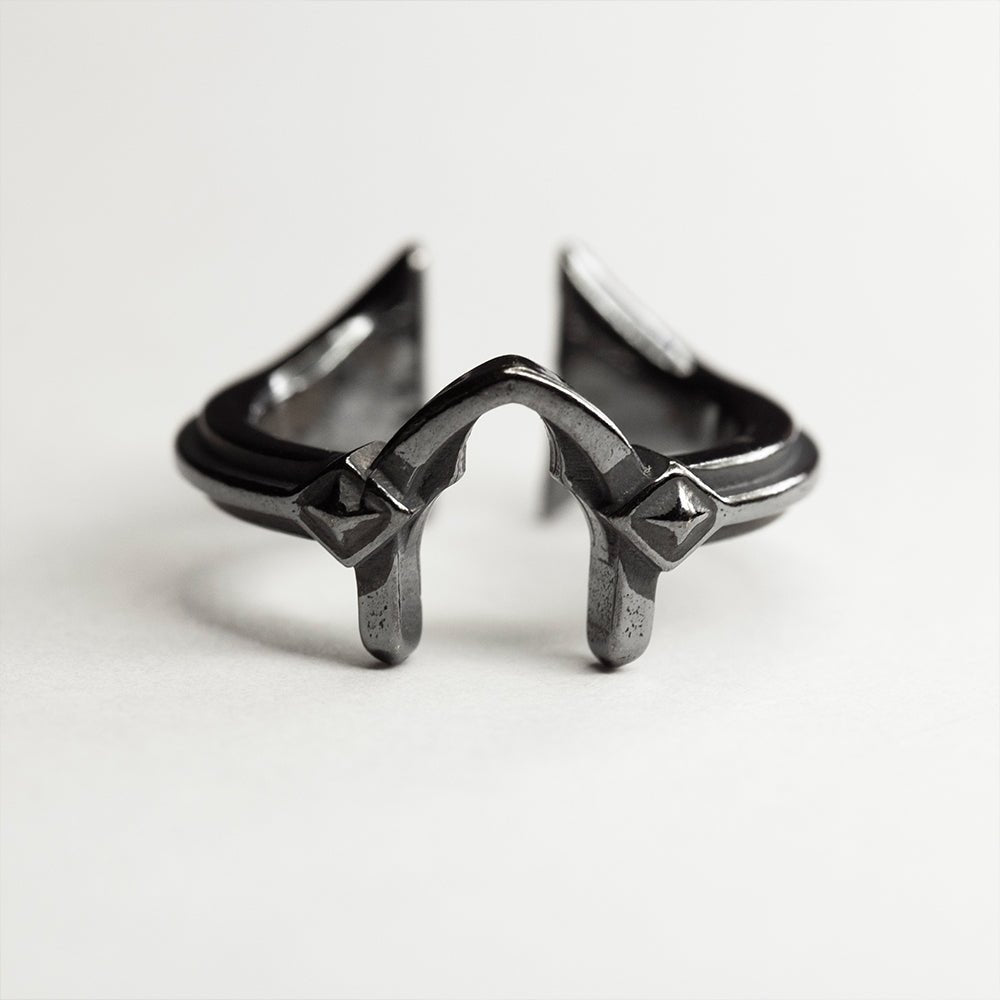 ARCHE EAR CUFF - Macabre Gadgets Store