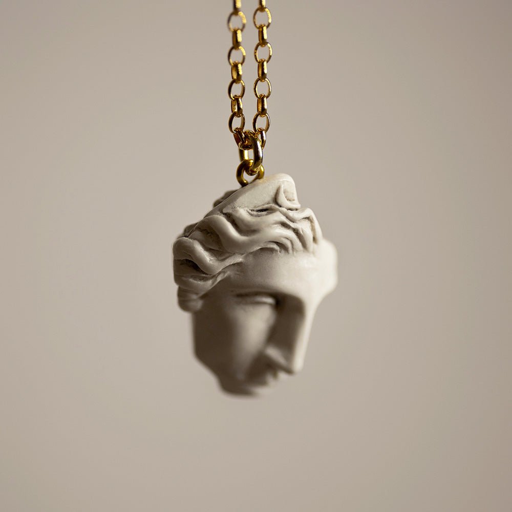 ARIADNE PENDANT - Macabre Gadgets Store