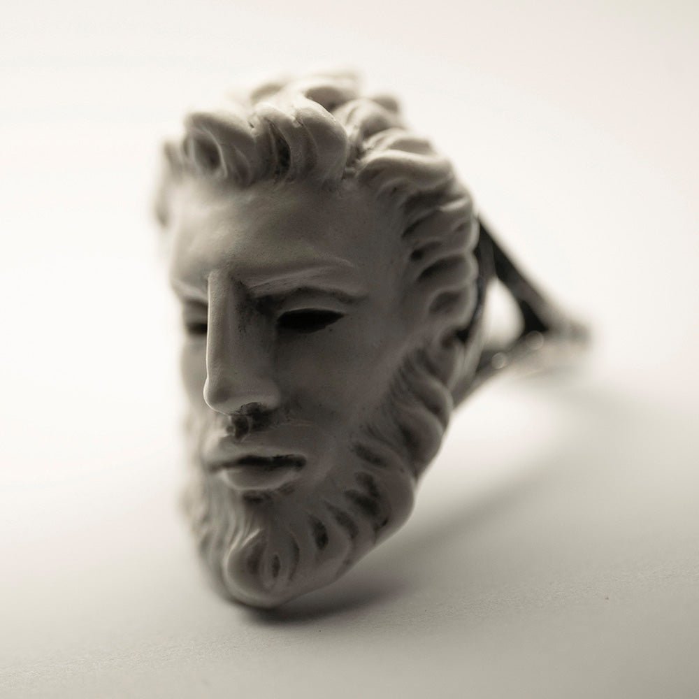 ARTEMISION RING - Macabre Gadgets Store