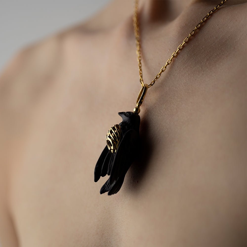 AVIS AETERNA PENDANT - BLACK - Macabre Gadgets Store