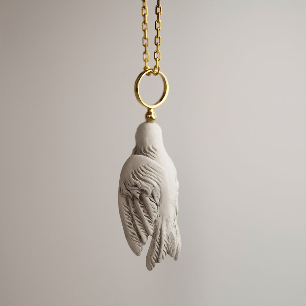 AVIS AETERNA PENDANT - WHITE - Macabre Gadgets Store