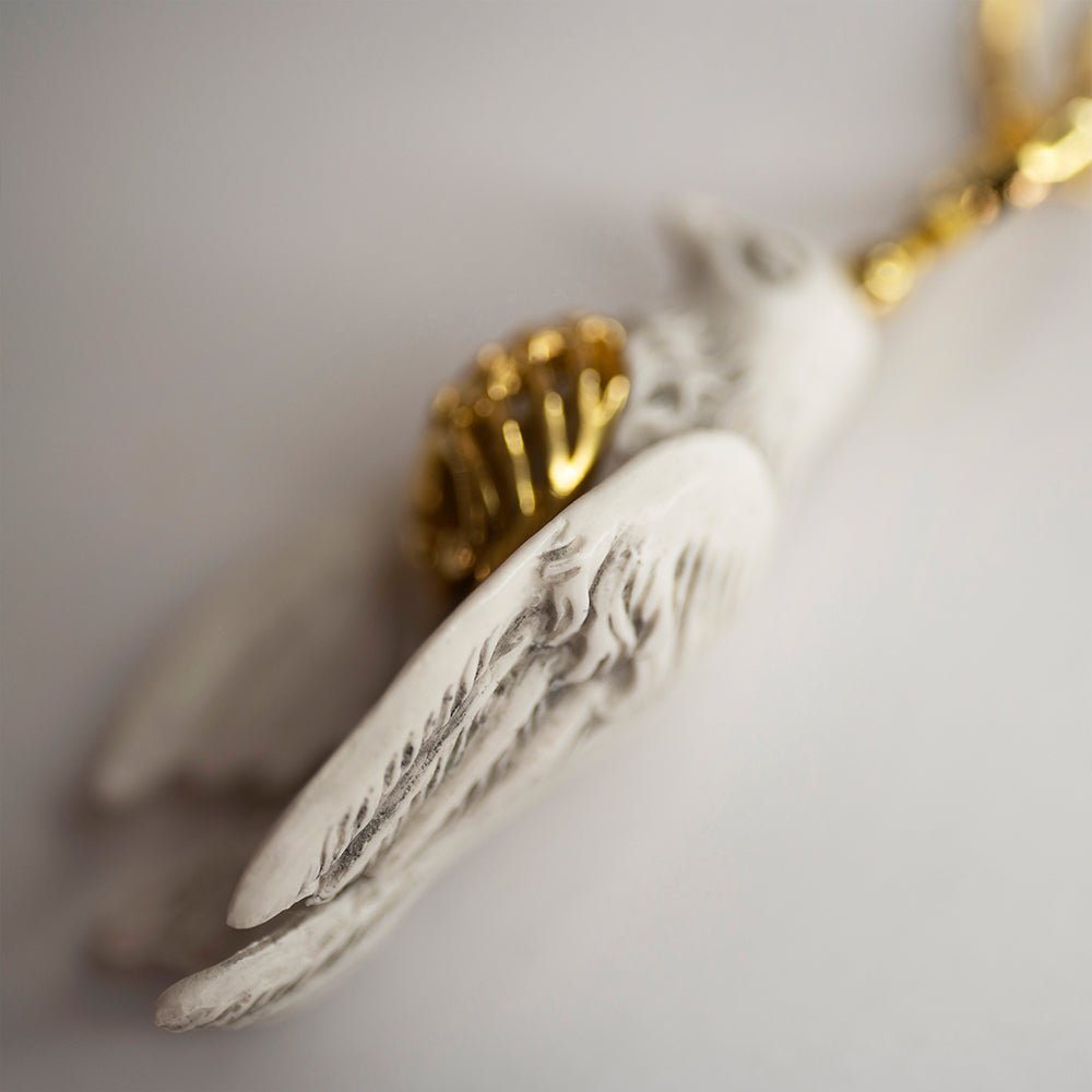 AVIS AETERNA PENDANT - WHITE - Macabre Gadgets Store