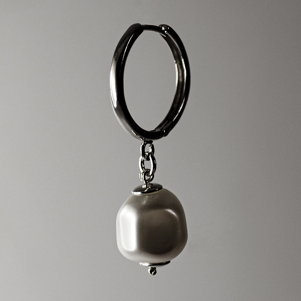 BAROQUE PEARL EARRING - LARGE - Macabre Gadgets Store