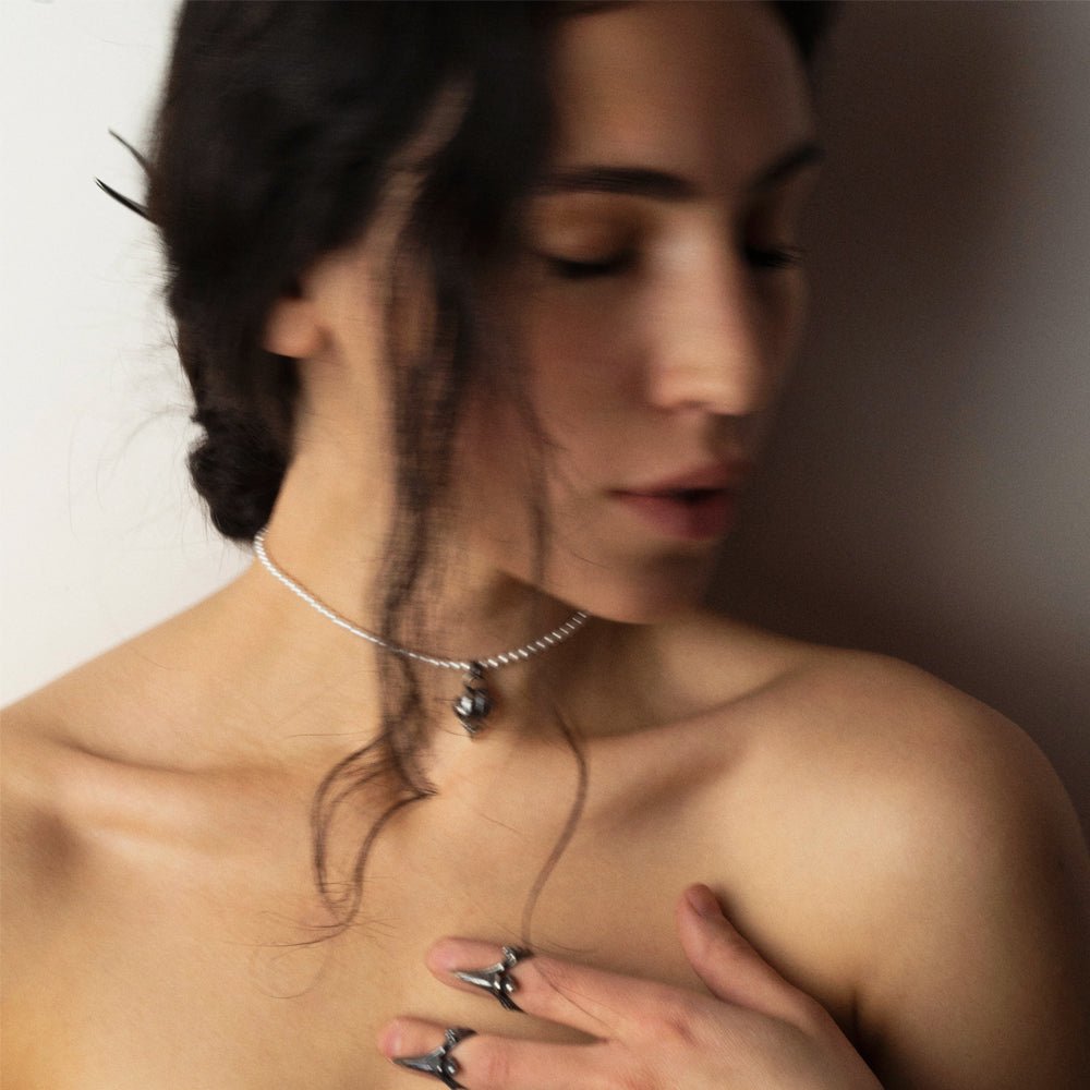 BIRD SKULL CHOKER - Macabre Gadgets Store