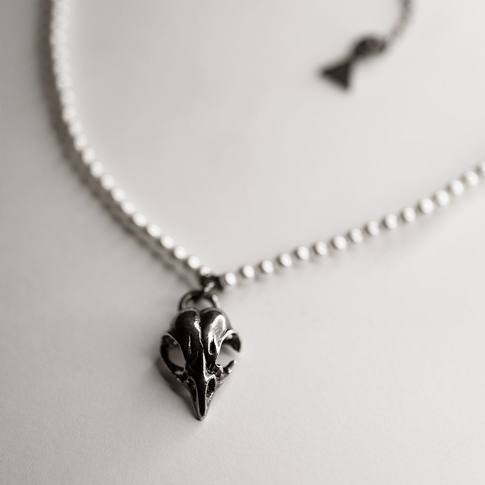 BIRD SKULL CHOKER - Macabre Gadgets Store