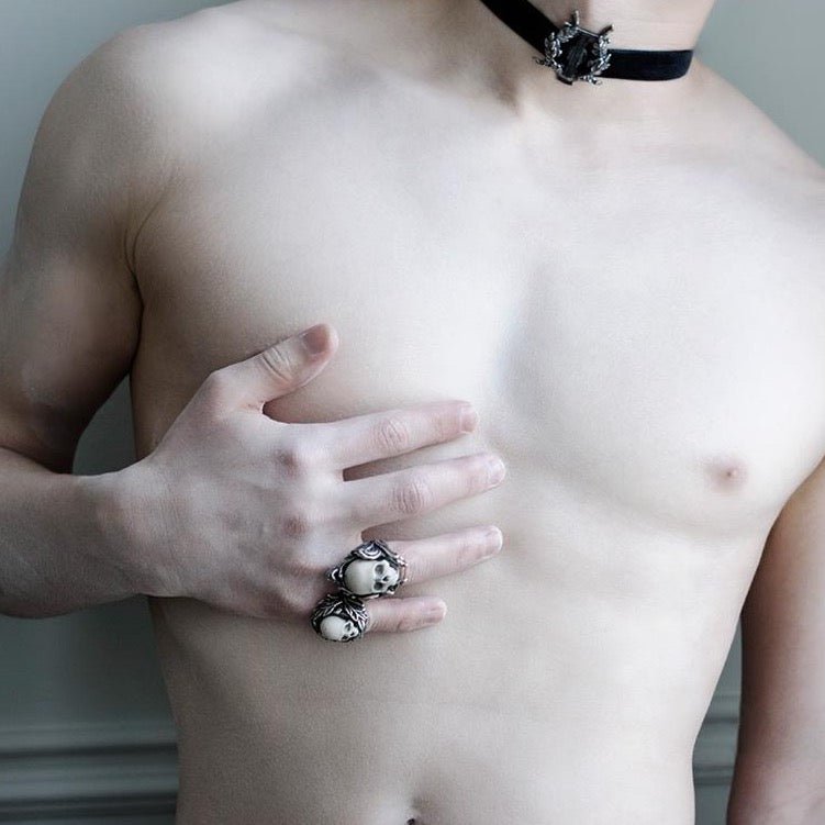 BLACK LYRE CHOKER - Macabre Gadgets Store