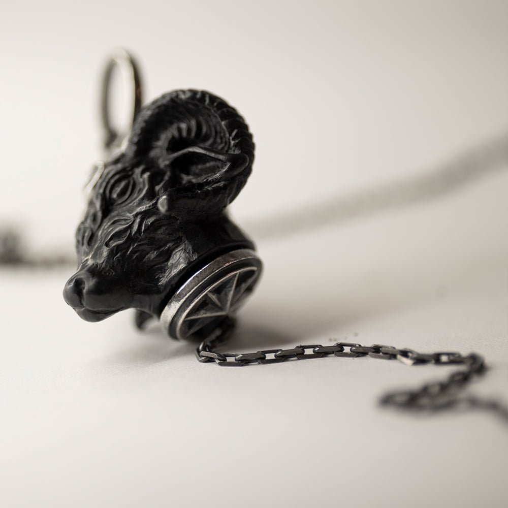 BLACK RAM PENDANT - Macabre Gadgets Store