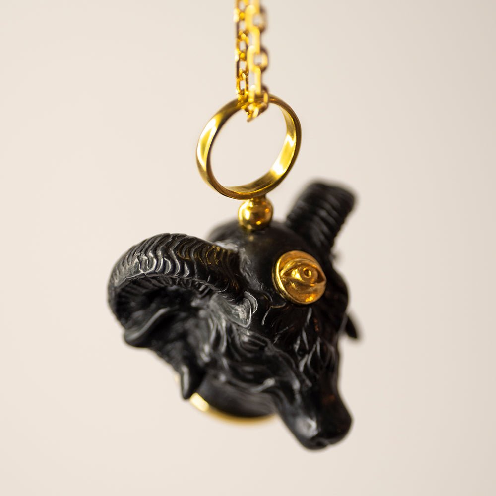 BLACK RAM PENDANT - Macabre Gadgets Store