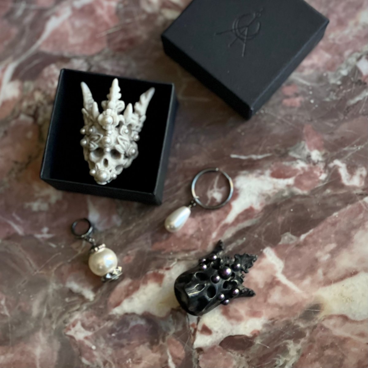 CORAL CROWN RING - Macabre Gadgets Store