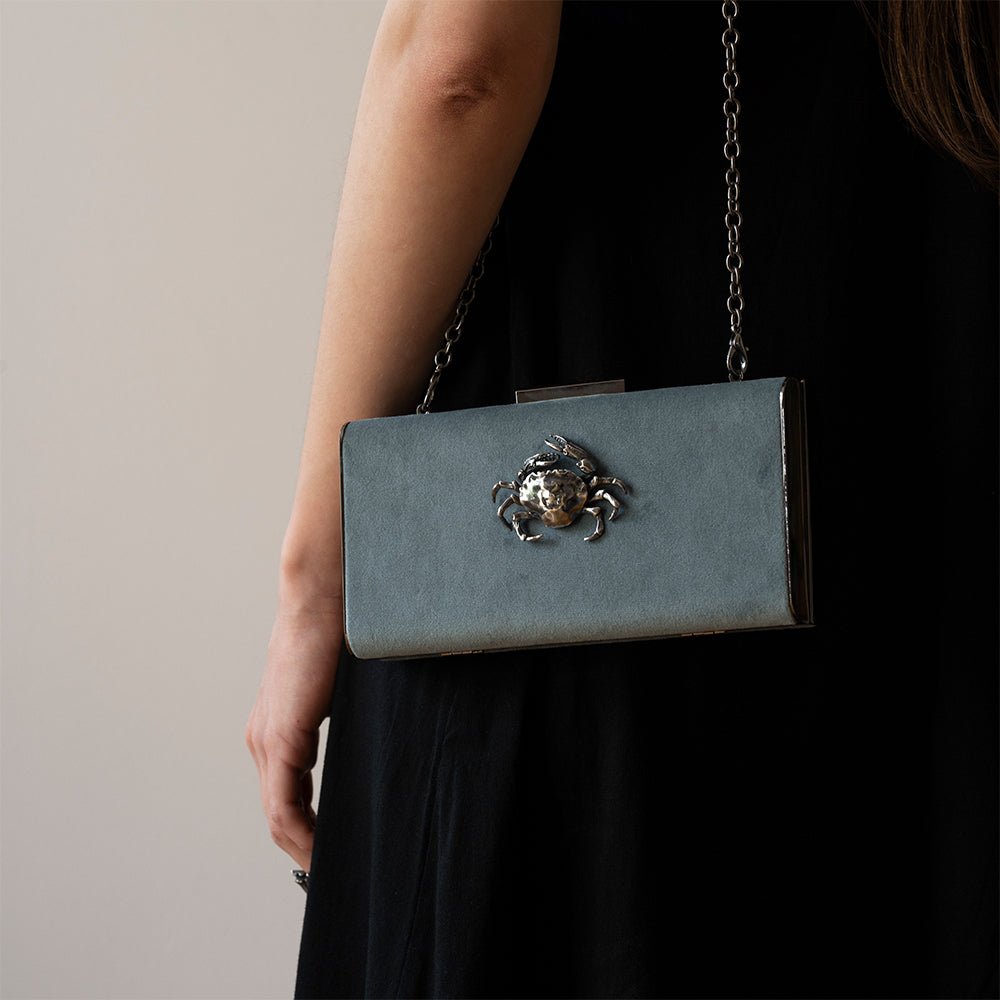 CRAB CLUTCH - Macabre Gadgets Store