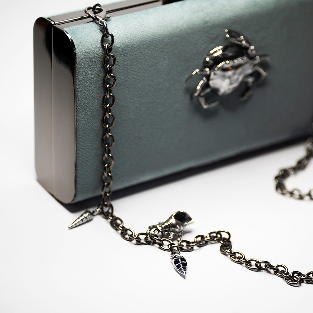 CRAB CLUTCH - Macabre Gadgets Store