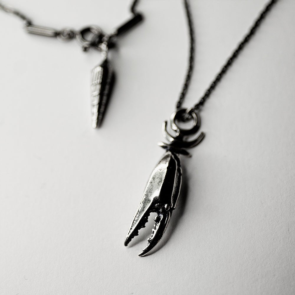 CRAB PENDANT - Macabre Gadgets Store