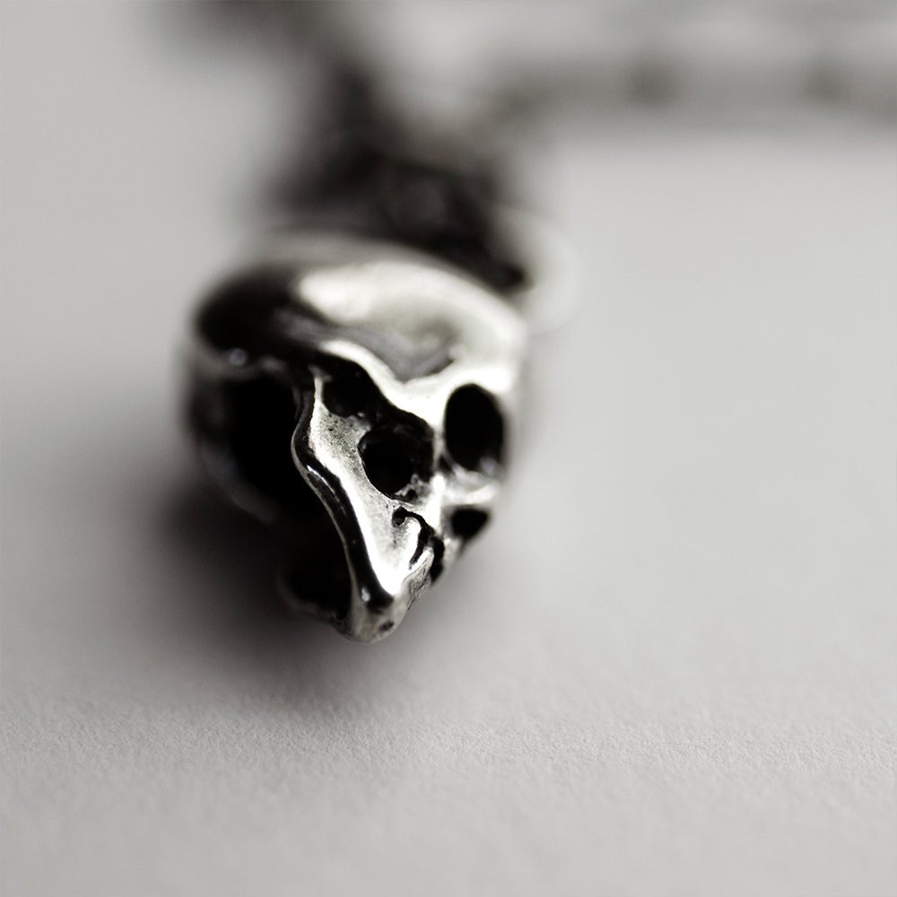 CRANIUM PENDANT - Macabre Gadgets Store