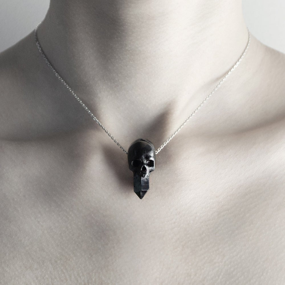 Crystal Skull Pendant - Gothic Skull with Raw Crystal Necklace