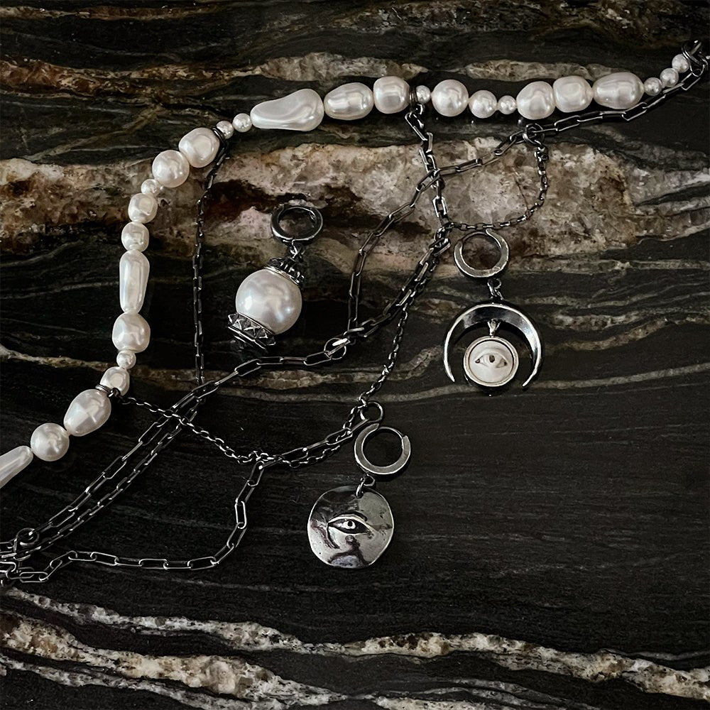 DEW NECKLACE - Macabre Gadgets Store