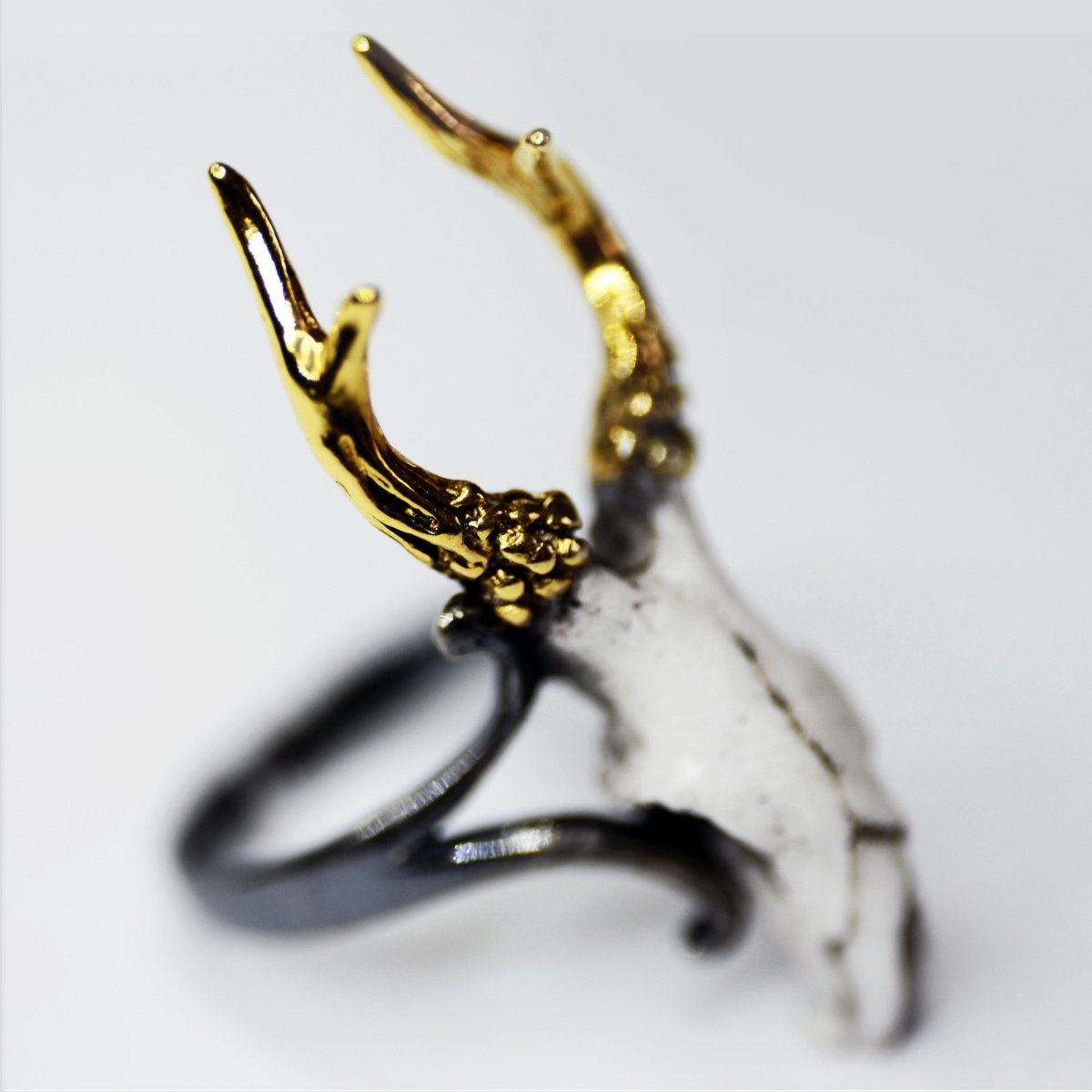 DOE RING - Macabre Gadgets Store