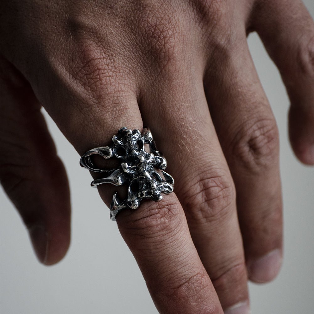 GILLS RING - Macabre Gadgets Store