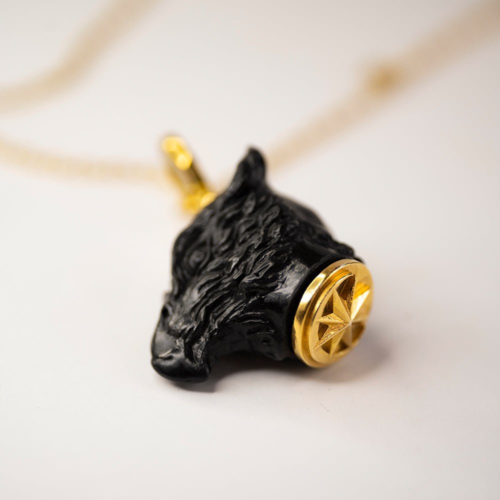 GRIFFIN PENDANT - BLACK - Macabre Gadgets Store