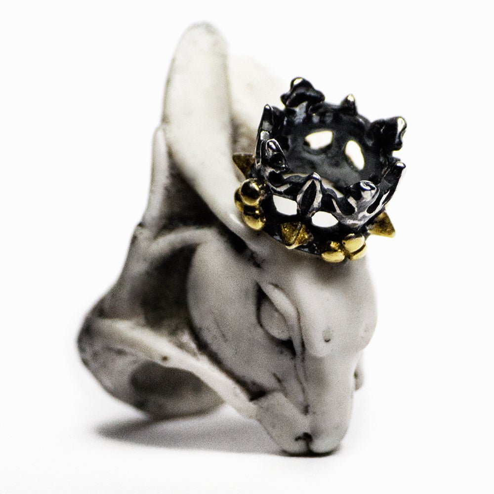 HARE RING - WHITE - final sale - Macabre Gadgets Store