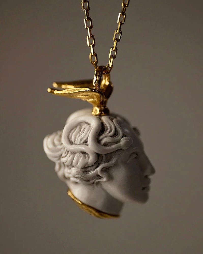 PENDANTS - Macabre Gadgets